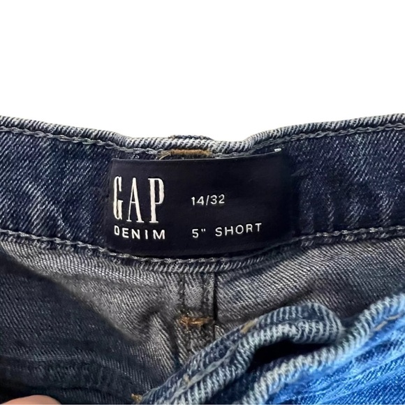 Gap Denim Cutoff Shorts 14/32 Distressed Holes Handkerchief Rips Frayed Hem Blue - Picture 6 of 6